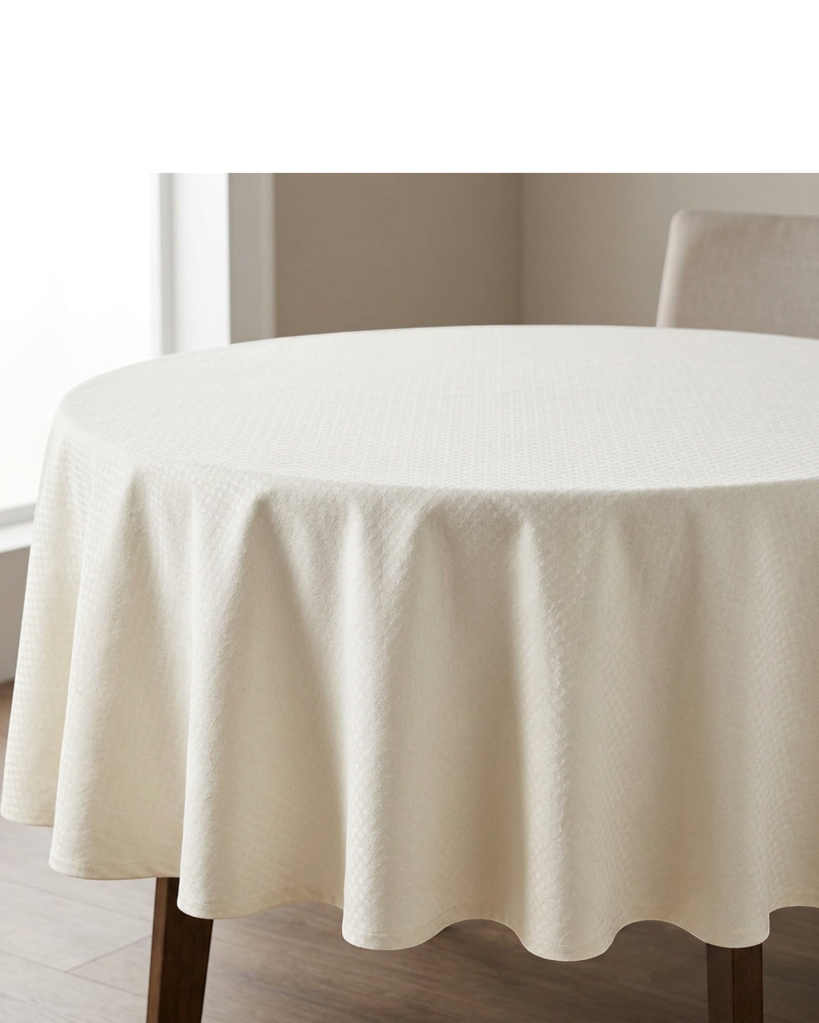 Fbwjg Round Cotton Jacquard Tablecloth Ivory 70 Inch - Lifestyle view